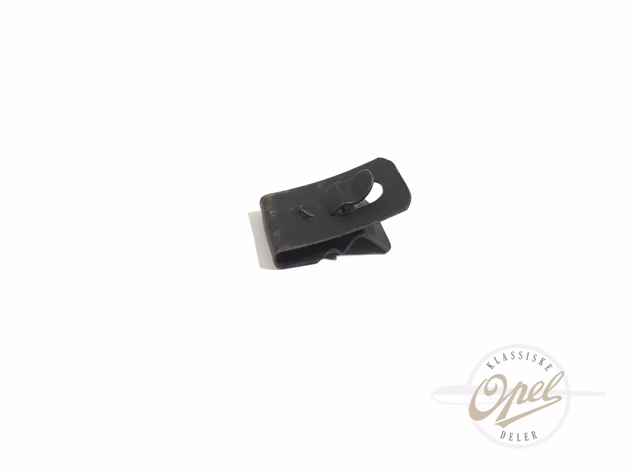 Festeklips til wire luftfordeling