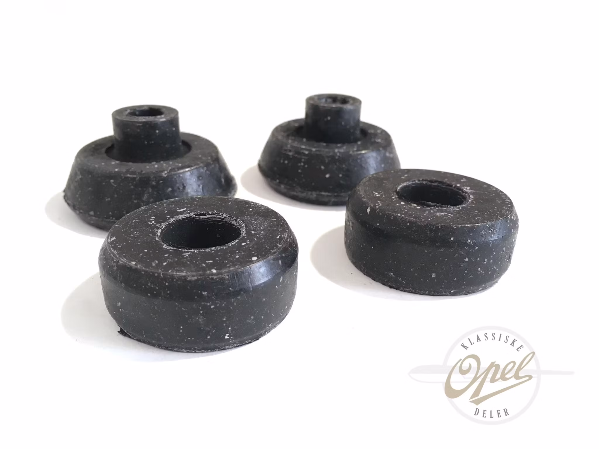 Øvre støtdemperforing sett bak