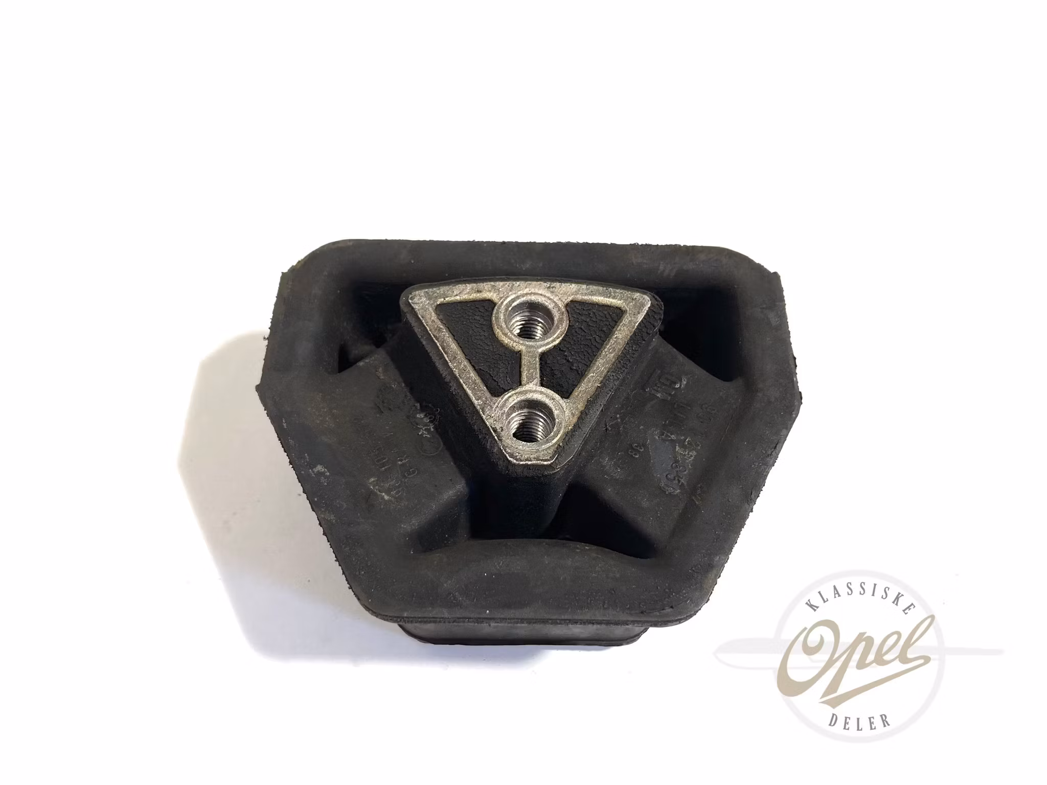 Motorfeste høyre foran