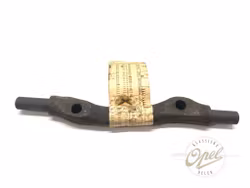 Aksel til øvre bærearm foran