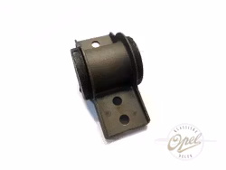 Venstre foring til øvre hjelperamme