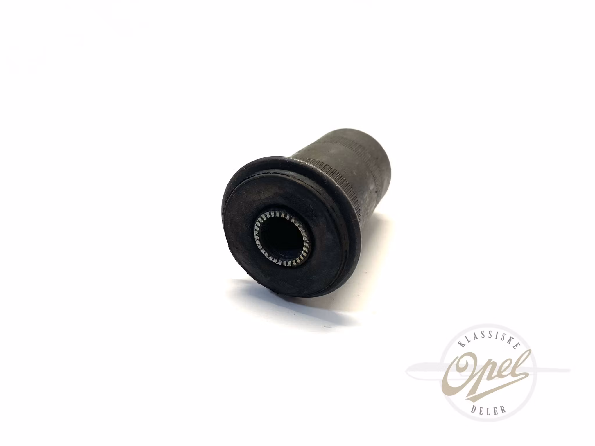 Foring til nedre bærearm foran