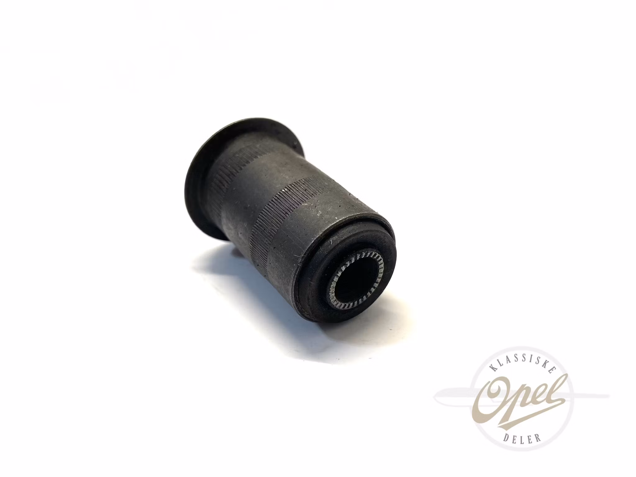 Foring til nedre bærearm foran