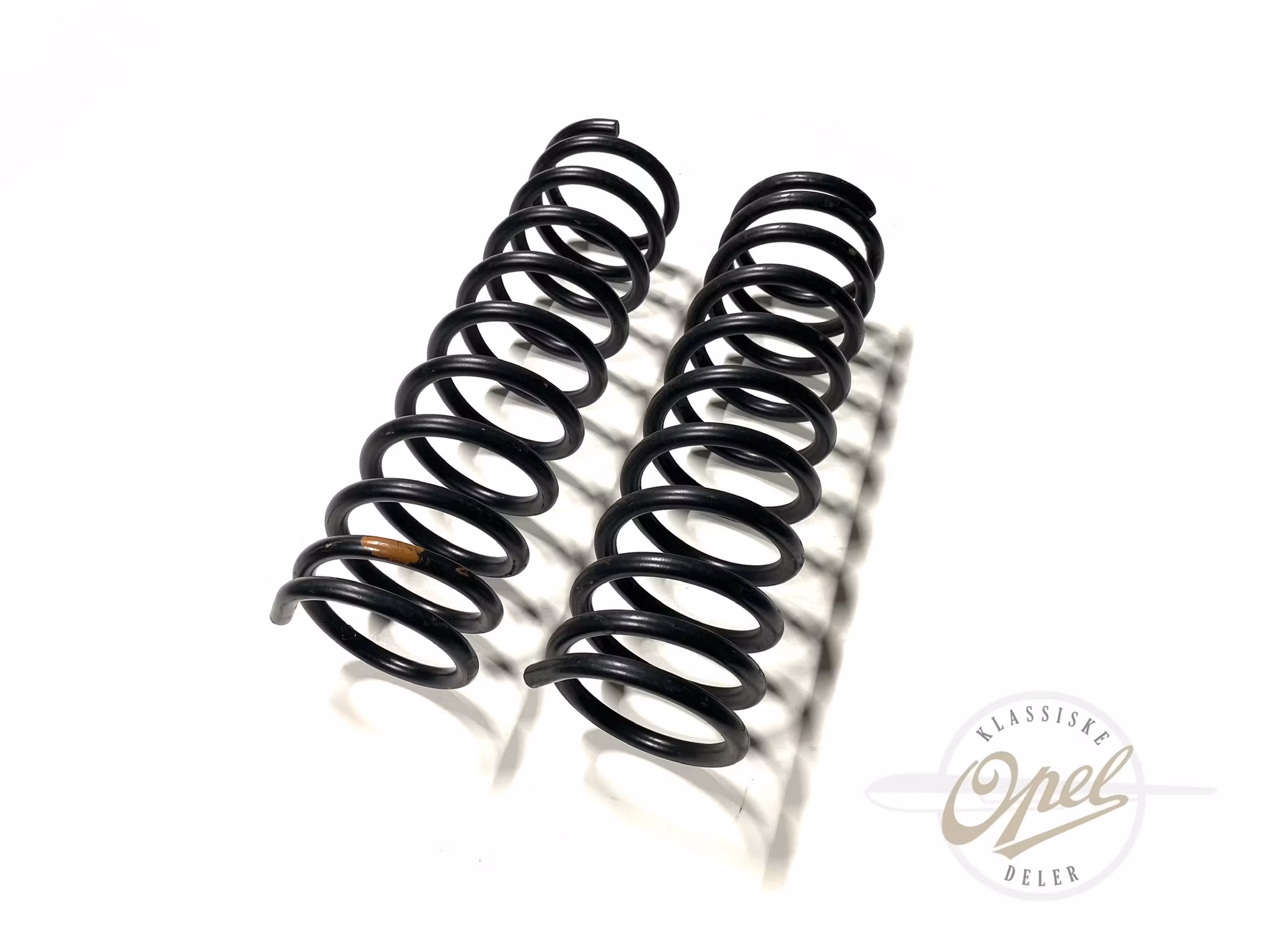 Spiralfjær sett foran