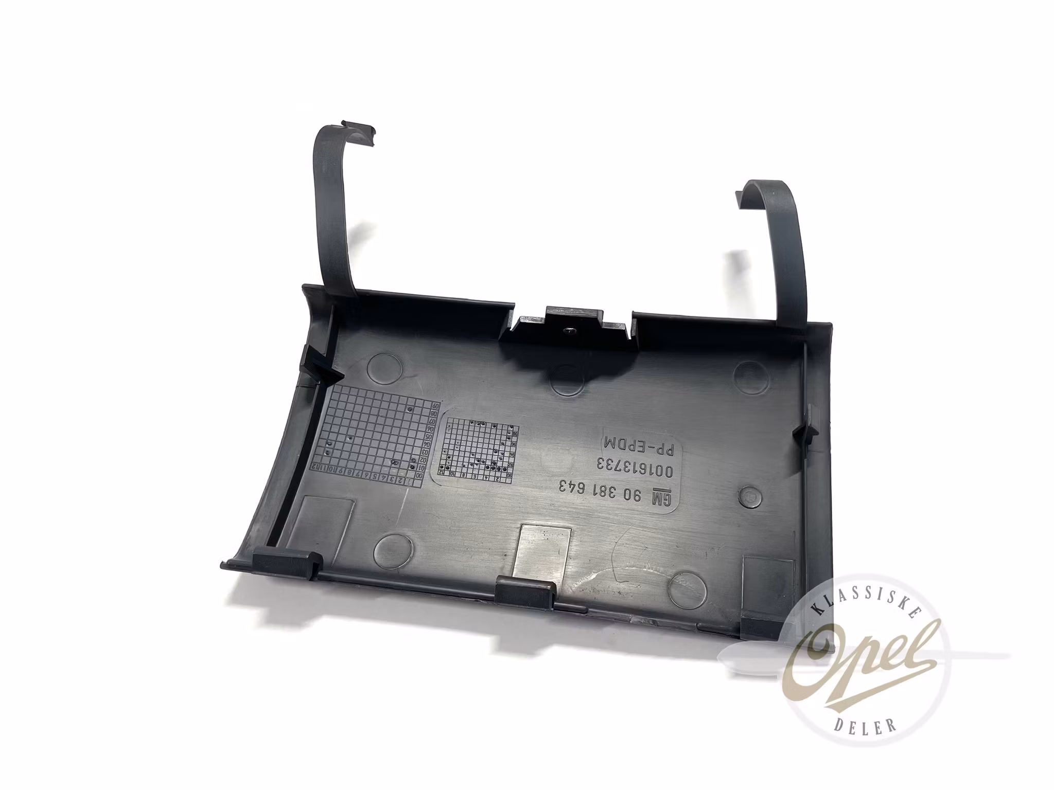 Deksel til slepekrok foran