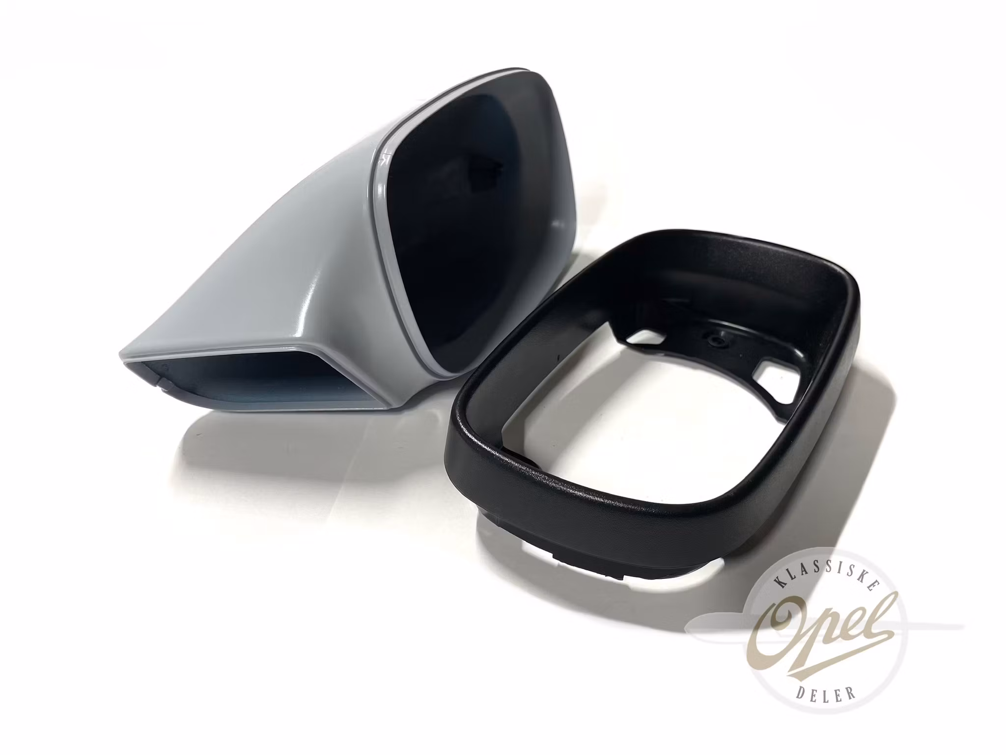 Speilhus sett høyre (ikke komplett)