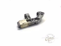 Nedre feste til dynamo