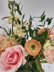 Bukett i säsongens blommor, stor