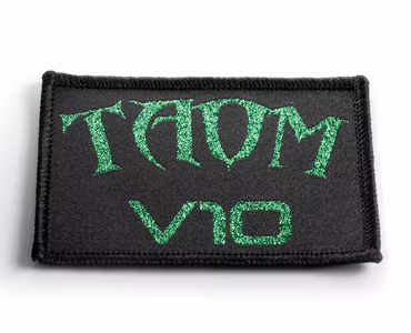 Taom V10 Badge