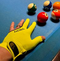 Taom Gloves Lime Yellow