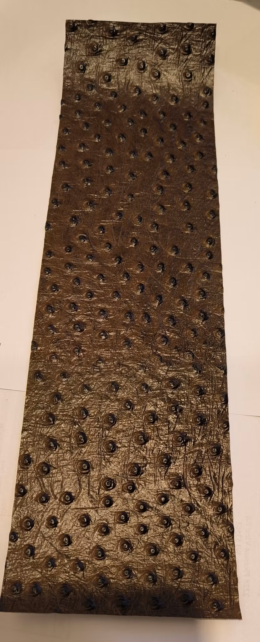 Bøffel skinn brunt m prikker 7VBP