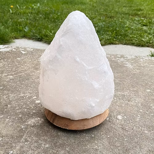 FÖRBESTÄLLNING vit saltlampa