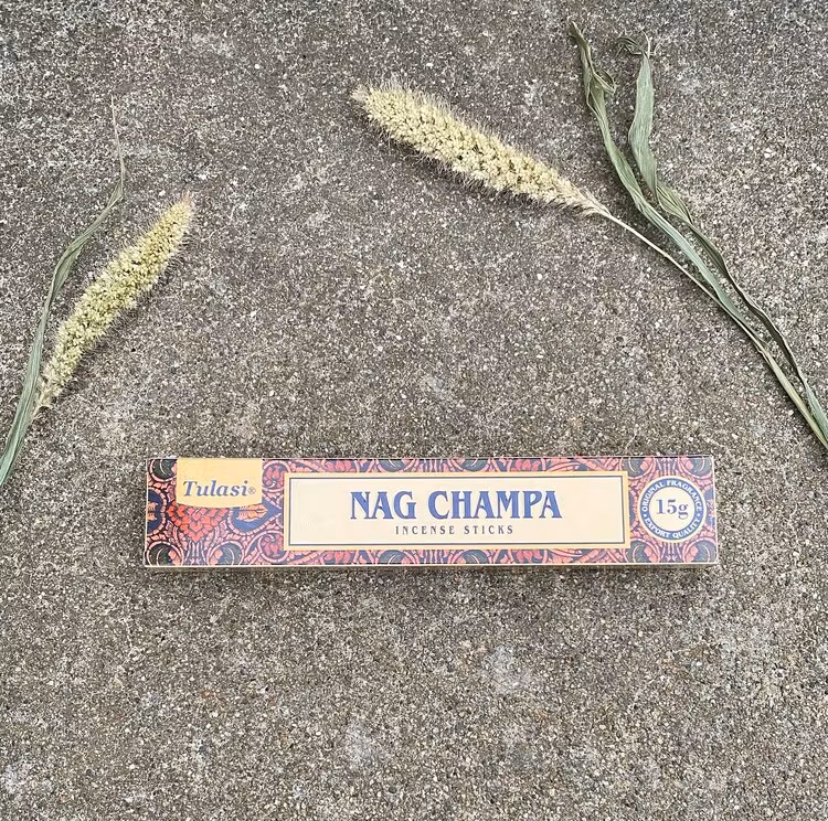 Rökelsepinnar nag champa Tulasi