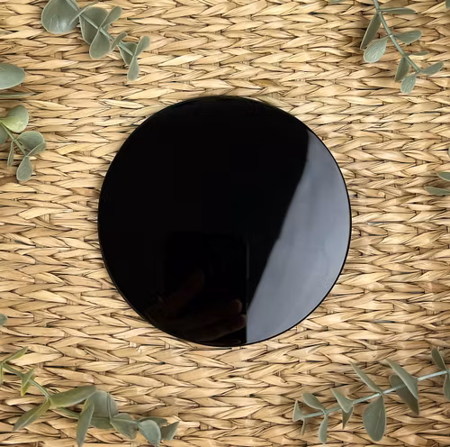 Svart obsidian ”spegel” slät