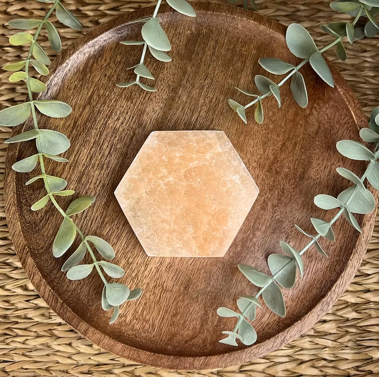 Selenit (orange) laddningsplatta hexagonformad (mellan)