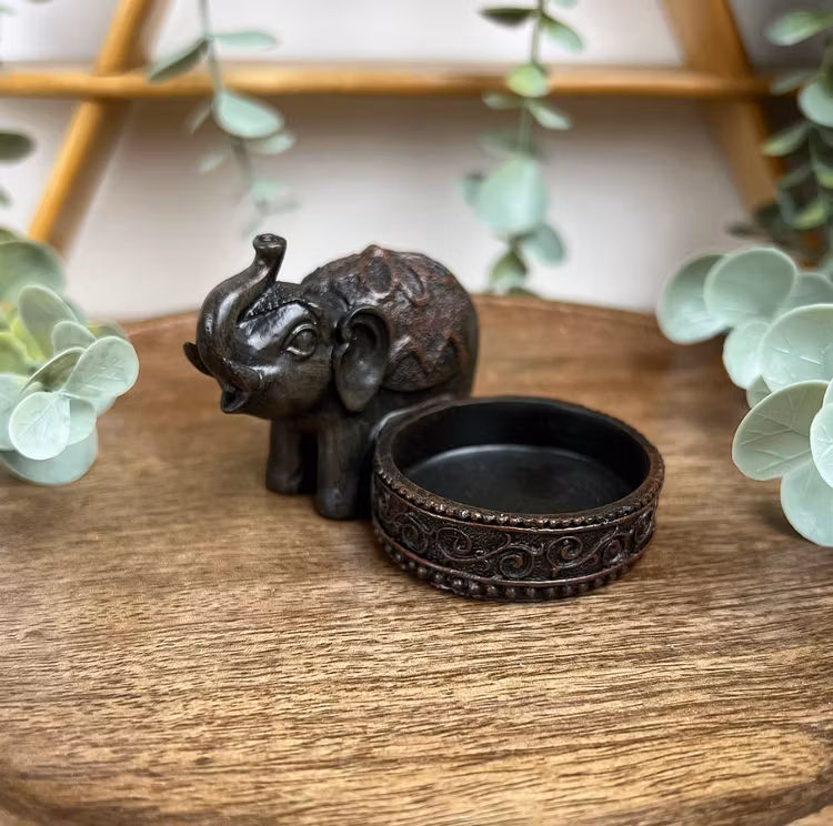 Ljushållare baby-elefant