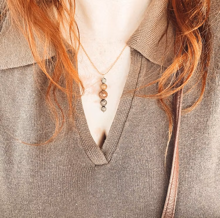 Cassiopeja halsband med Amazonit