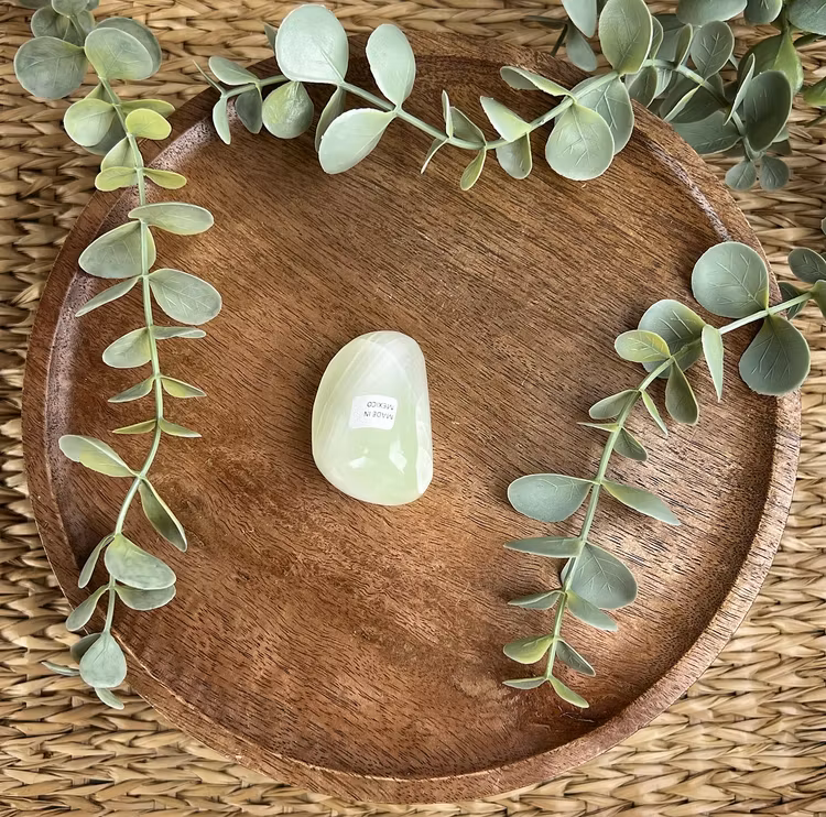 Grön Kalcit meditationssten (handsten) J
