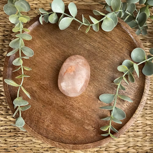 Eldkvarts (Röd Hematoidkvarts) meditationssten/handsten B