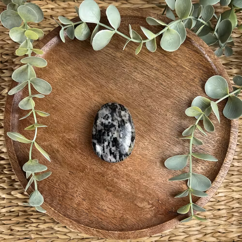 Indigo Gabro meditationssten (handsten) A