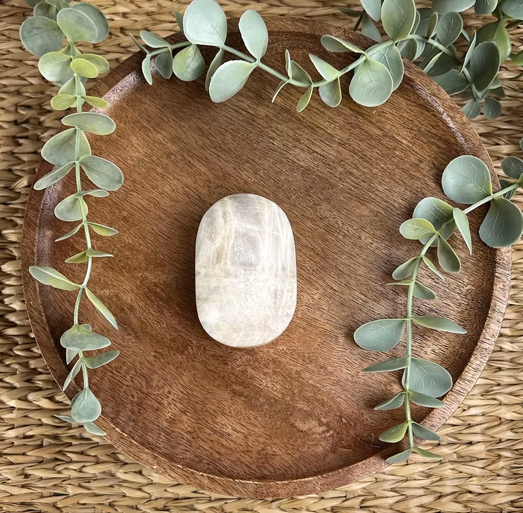 Indisk Månsten meditationssten (handsten) A