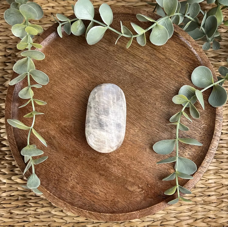Indisk Månsten meditationssten (handsten) B
