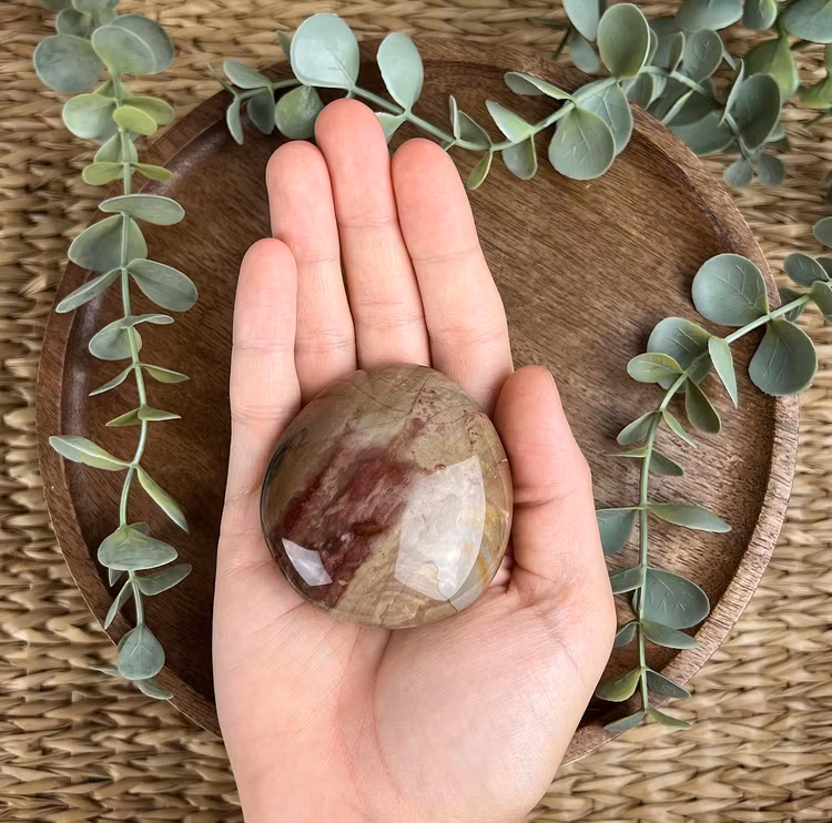 Polykrom Jaspis meditationssten (handsten) I