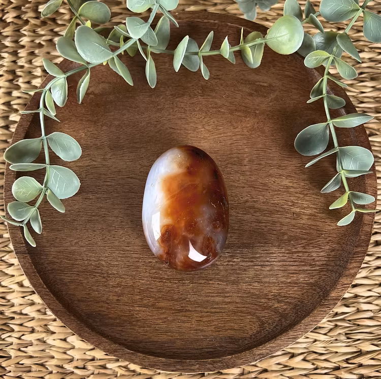 Karneol meditationssten (handsten) B