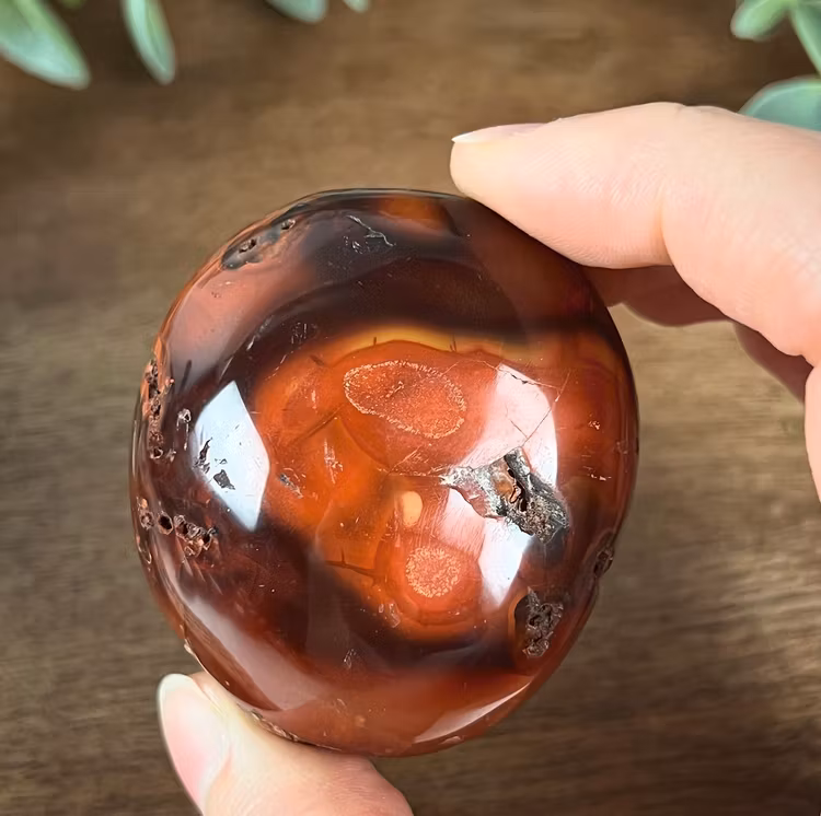 Karneol meditationssten (handsten) E