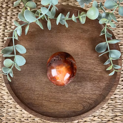 Karneol meditationssten (handsten) E