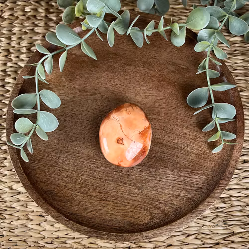 Karneol meditationssten (handsten) B