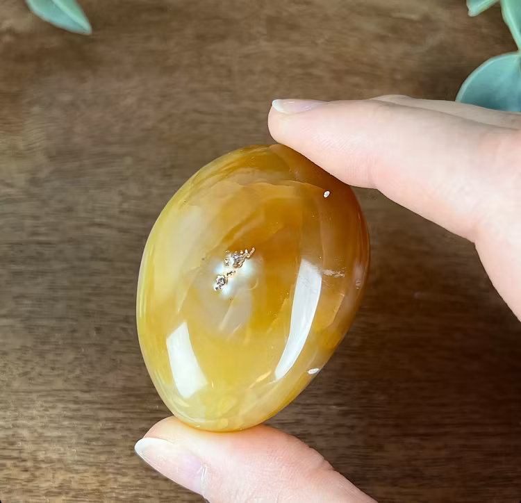 Karneol meditationssten (handsten) C
