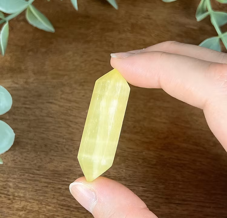 Citronkalcit dubbelterminerad spets