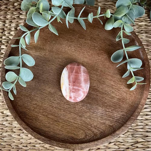 Rosenkalcit meditationssten/handsten A