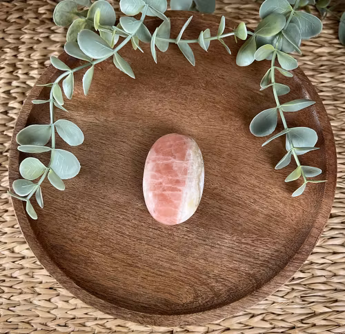 Rosenkalcit meditationssten/handsten C