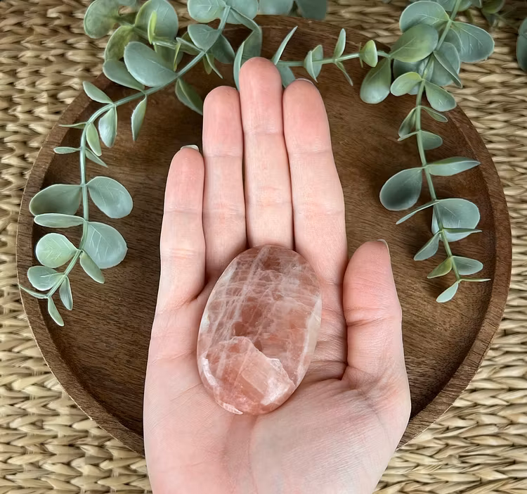 Rosenkalcit meditationssten/handsten J