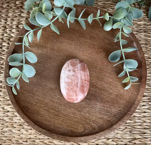Rosenkalcit meditationssten/handsten J