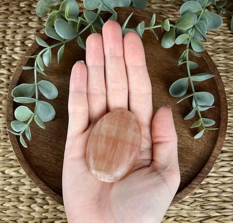 Rosenkalcit meditationssten/handsten K