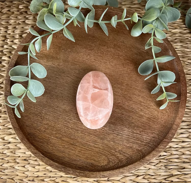 Rosenkalcit meditationssten/handsten N