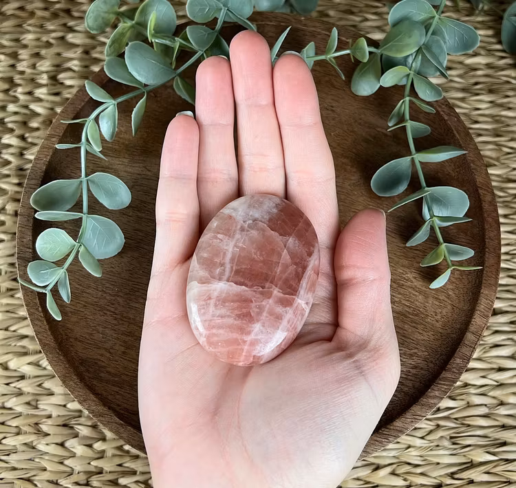 Rosenkalcit meditationssten/handsten Q