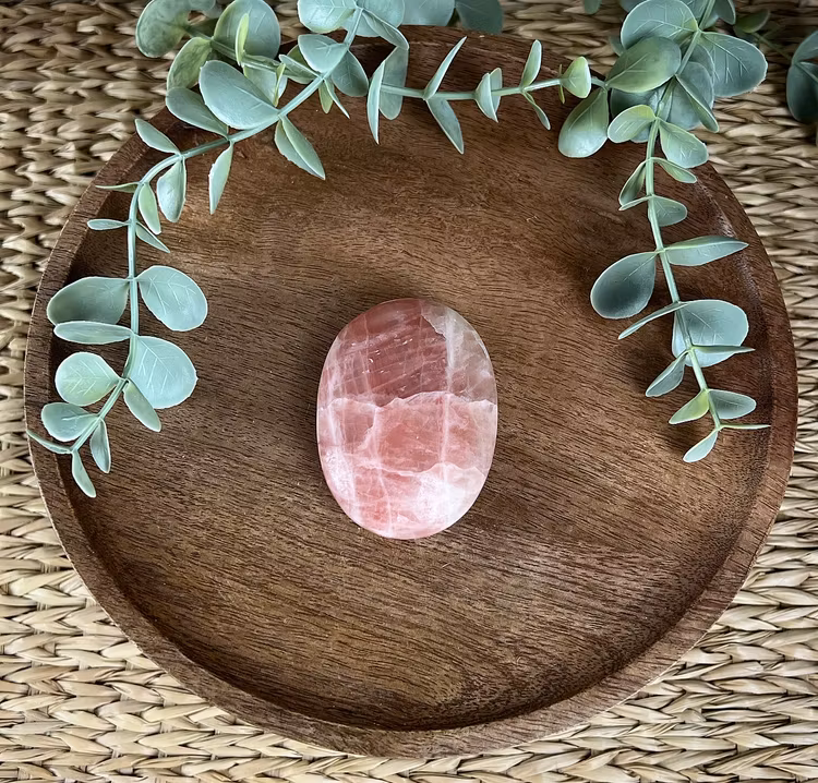 Rosenkalcit meditationssten/handsten Q