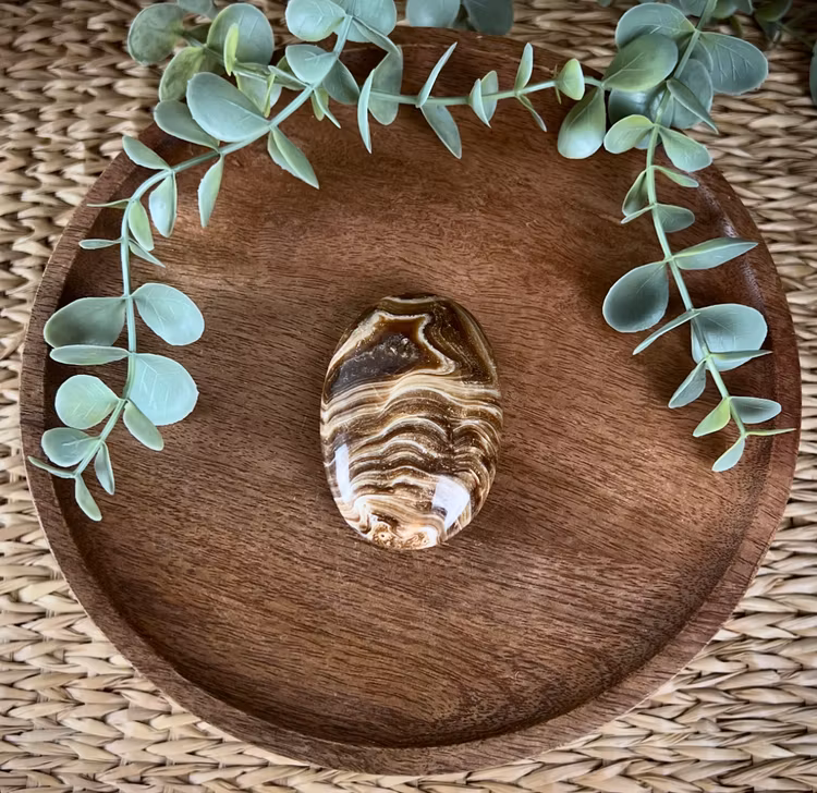Chokladkalcit meditationssten (handsten) F