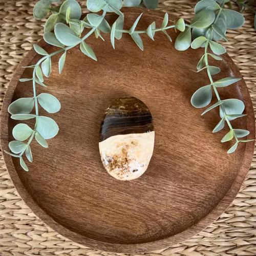 Chokladkalcit meditationssten (handsten) G