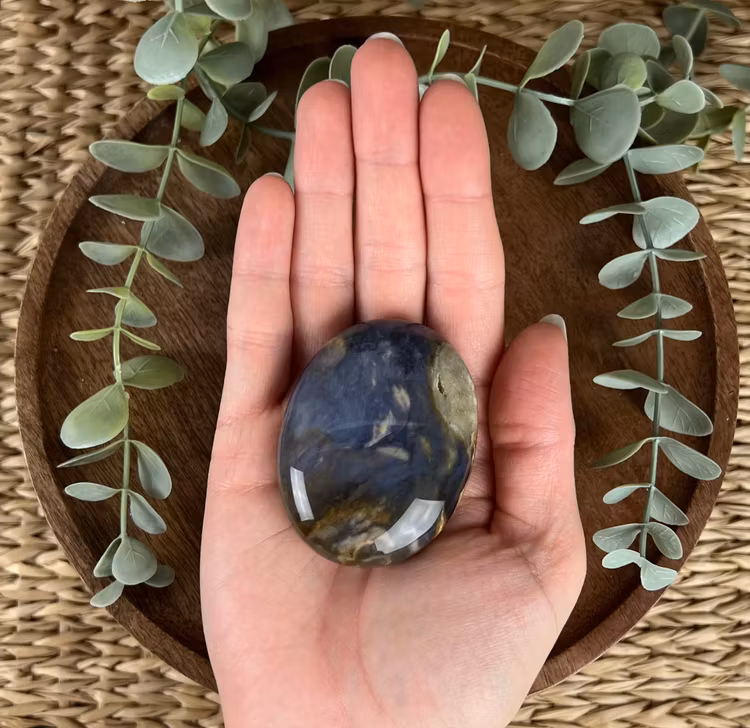 Violett Kalcedon handsten B