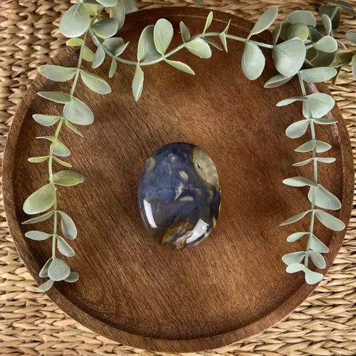 Violett Kalcedon handsten B