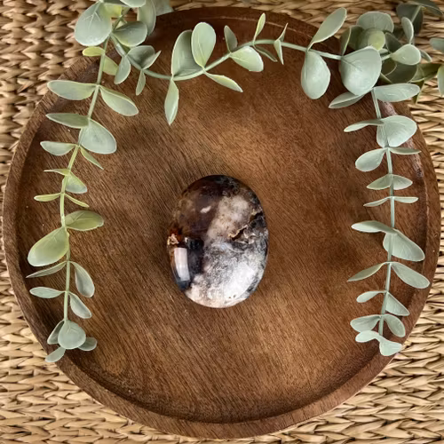 Kvarts/Kalcedon/Hematit handsten B