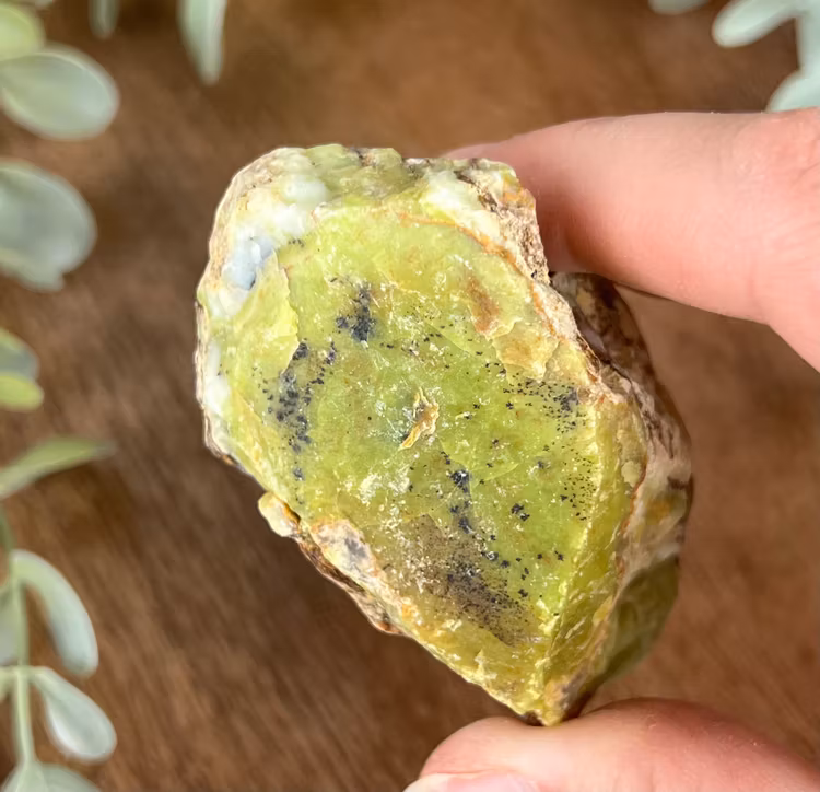 Grön opal rå bit A