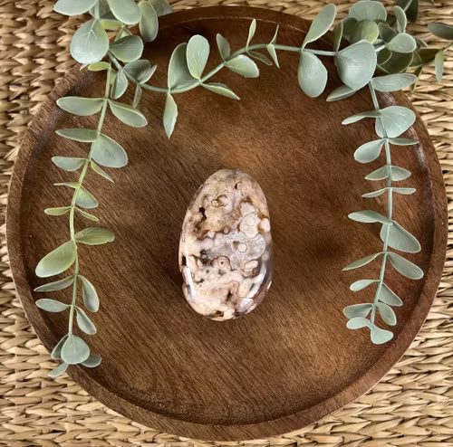 Blomsteragat meditationssten (handsten) H