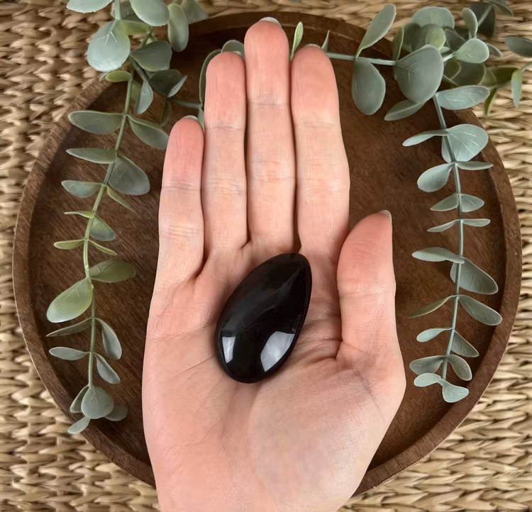Regnbågsobsidian meditationssten (handsten) C