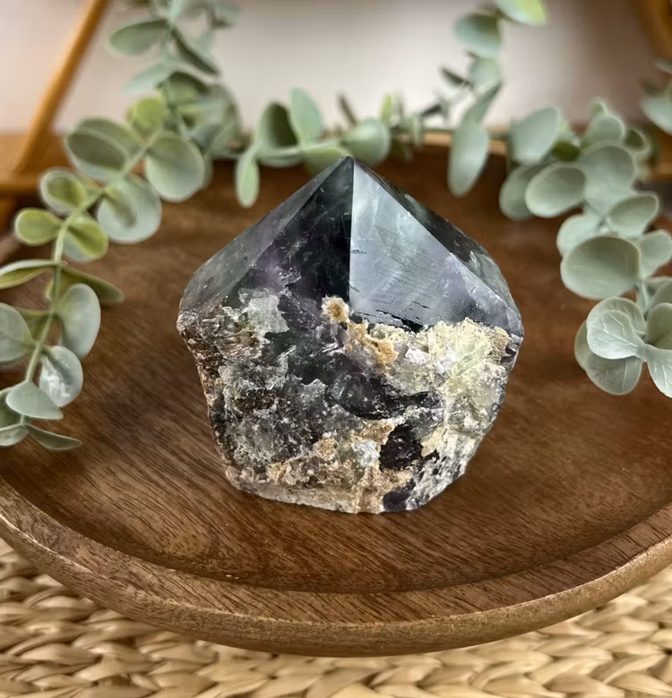 Fluorit halvpolerad spets B